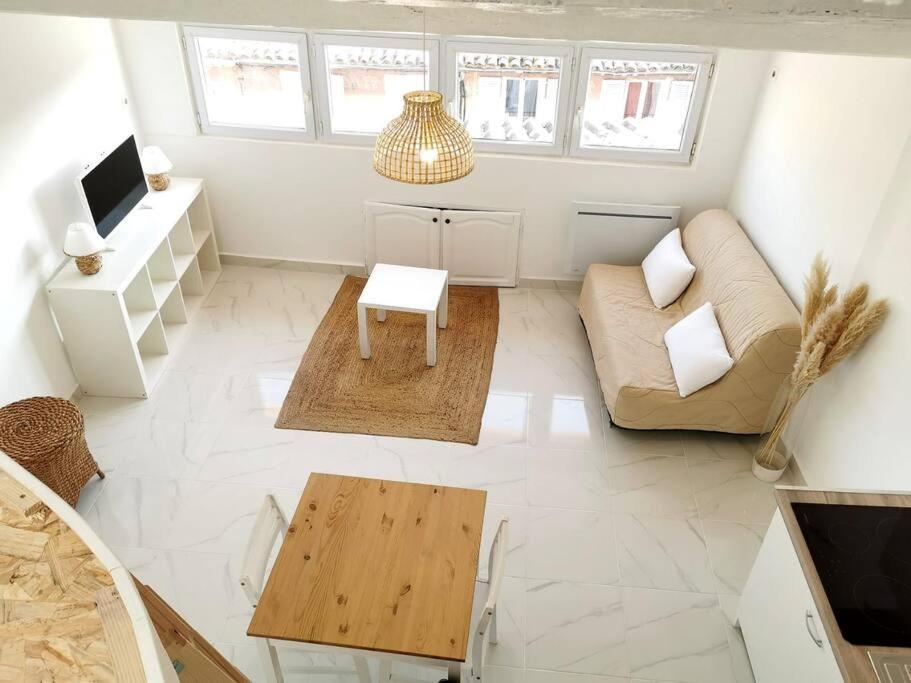 Centre Avec Vue Sur Massif Des Maures Appartement *